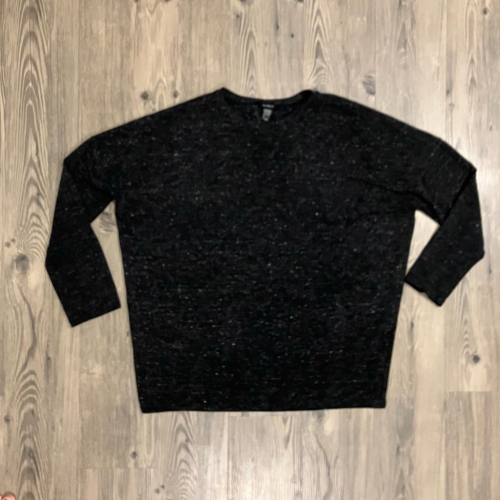 Forever 21 Black Speckled Longsleeve
